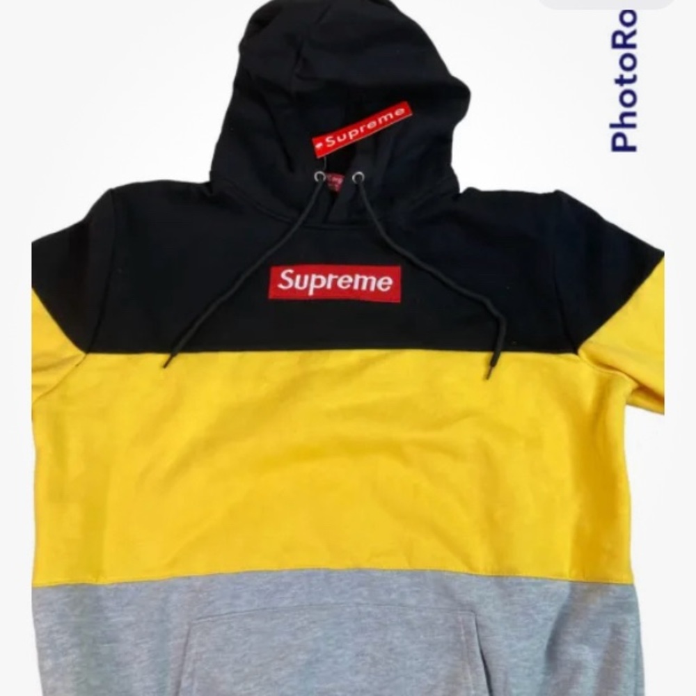 Supreme Hoodie Pullover Mens 2XL New W Tags